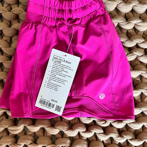 Lululemon hotty hot long 4” ripened raspberry - Picture 3 of 11